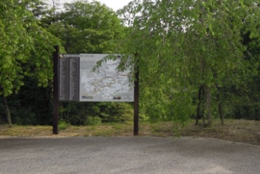 陶史の森大駐車場